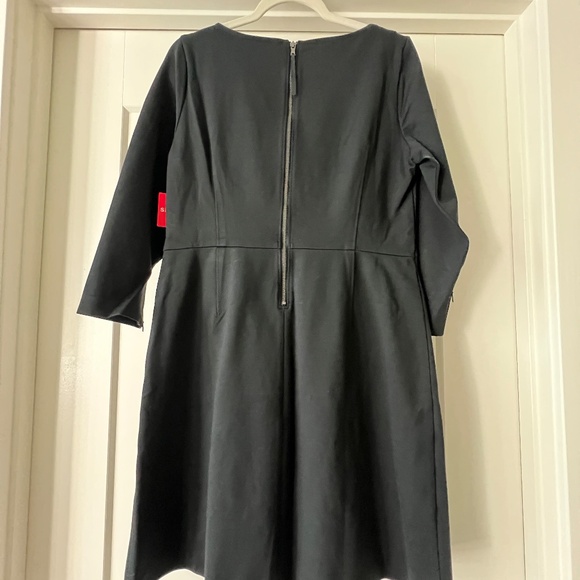 Spanx The Perfect A-line 3/4 Sleeve Dress - Picture 2 of 3